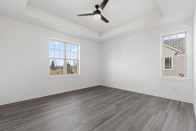 W251N2399 Valleyview CIRCLE, Pewaukee, WI 53072