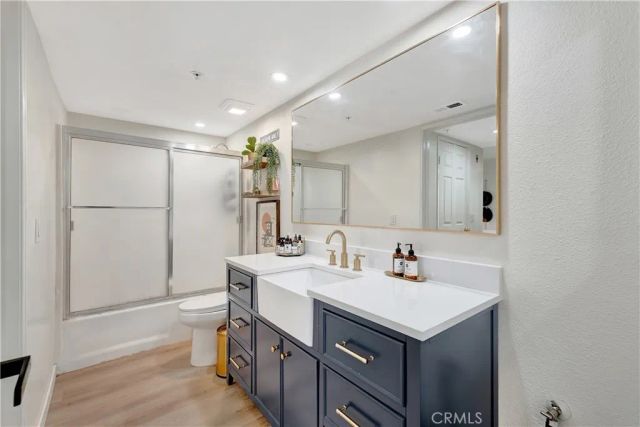 1200 Pacific Coast Highway 106, Huntington Beach, CA 92648