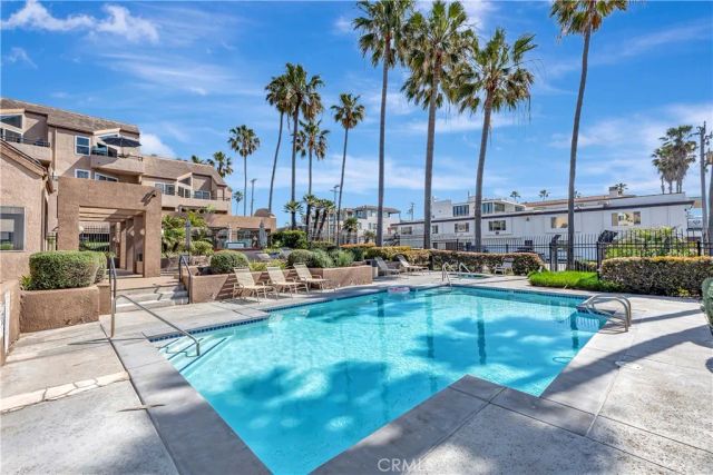 1200 Pacific Coast Highway 106, Huntington Beach, CA 92648