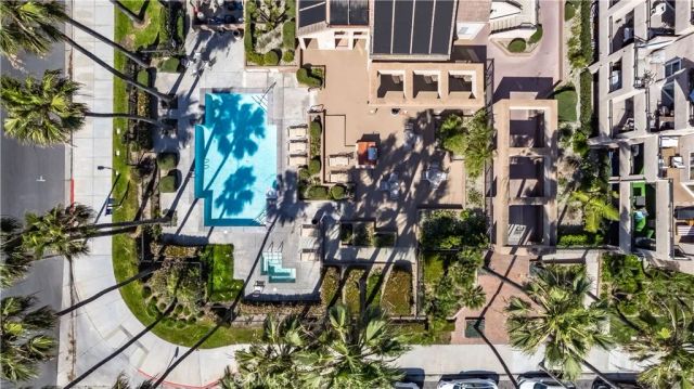 1200 Pacific Coast Highway 106, Huntington Beach, CA 92648