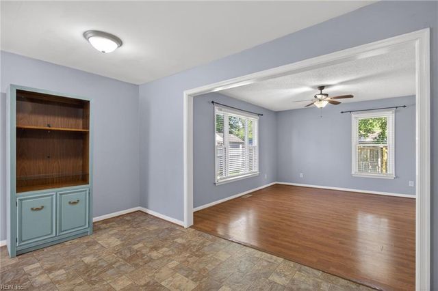 508 Mooney RD, Chesapeake, VA 23325