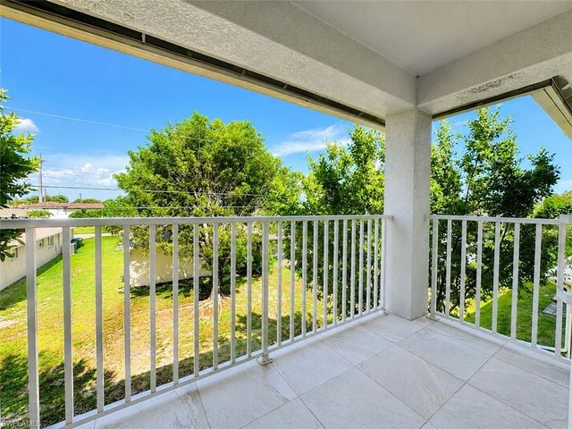 1625 SW 1st AVE, Cape Coral, FL 33991