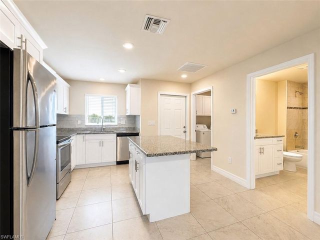 1625 SW 1st AVE, Cape Coral, FL 33991