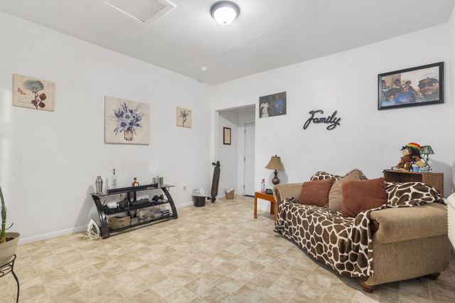 1026-1028 Commercial, Springfield, MO 65803