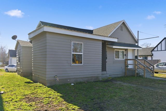 1026-1028 Commercial, Springfield, MO 65803