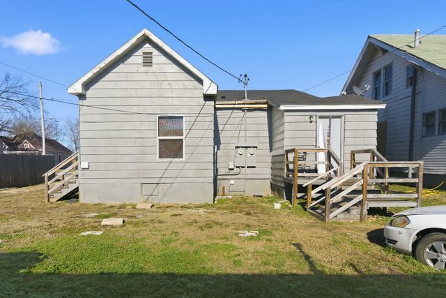 1026-1028 Commercial, Springfield, MO 65803