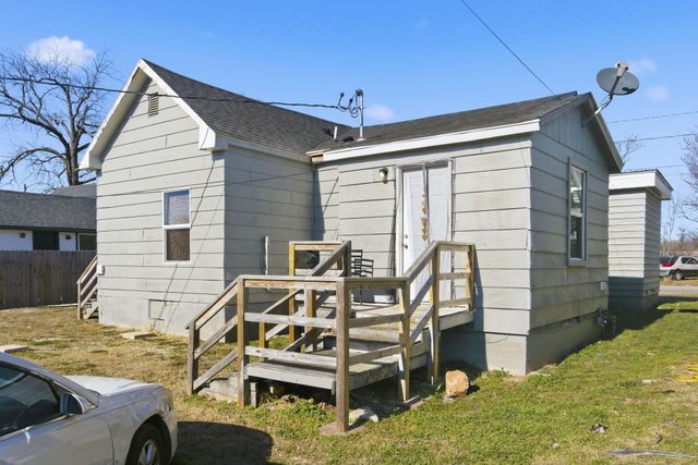 1026-1028 Commercial, Springfield, MO 65803