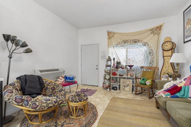 1026-1028 Commercial, Springfield, MO 65803