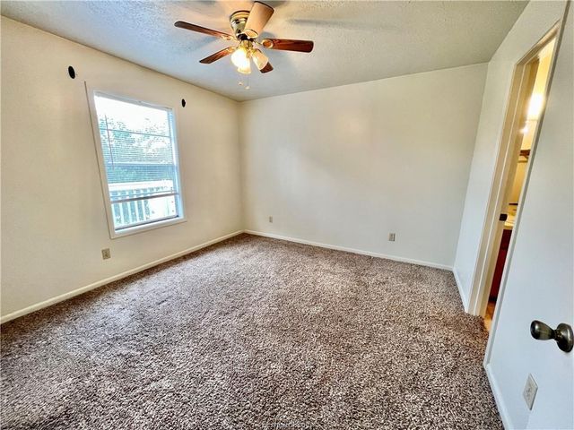 711 Vassar Court B, College Station, TX 77840