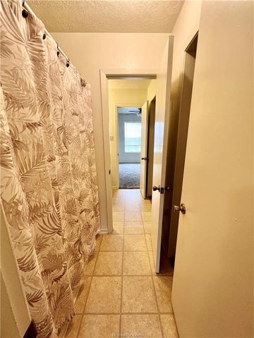 711 Vassar Court B, College Station, TX 77840