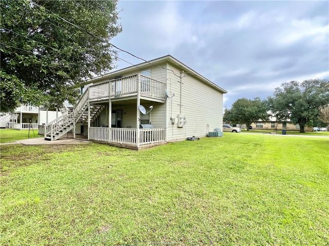 711 Vassar Court B, College Station, TX 77840