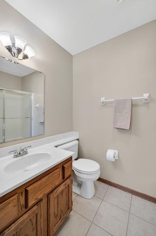 12 Oak Creek Trail, Madison, WI 53717