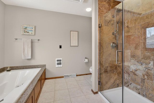 12 Oak Creek Trail, Madison, WI 53717