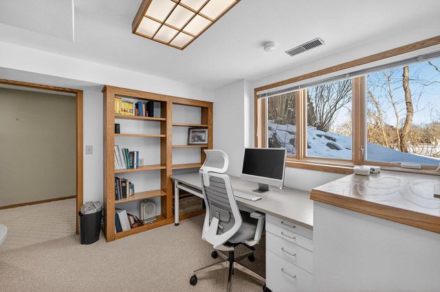 12 Oak Creek Trail, Madison, WI 53717