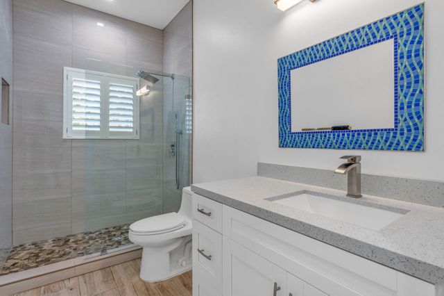 101 Poinsetta Drive, Key Largo, FL 33037