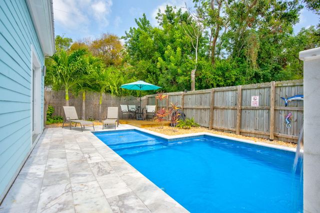 101 Poinsetta Drive, Key Largo, FL 33037