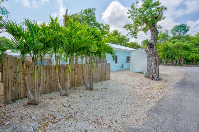 101 Poinsetta Drive, Key Largo, FL 33037