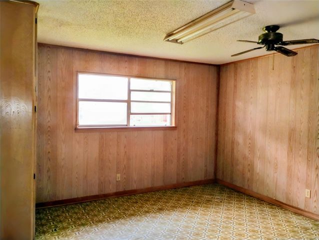 186 Shelter Lane, Livingston, TX 77351