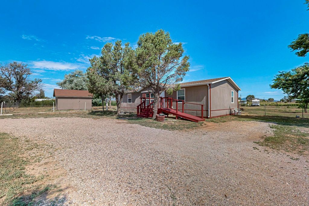 39 MAPLE Road, Edgewood, NM 87015