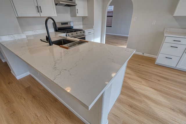 7712 William Moyers Avenue NE, Albuquerque, NM 87122