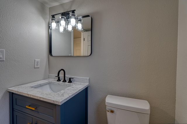 7712 William Moyers Avenue NE, Albuquerque, NM 87122