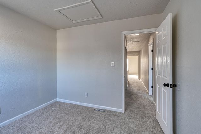 7712 William Moyers Avenue NE, Albuquerque, NM 87122