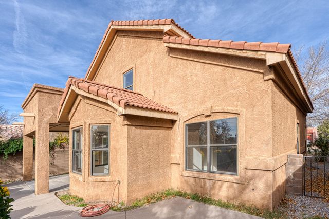 7712 William Moyers Avenue NE, Albuquerque, NM 87122