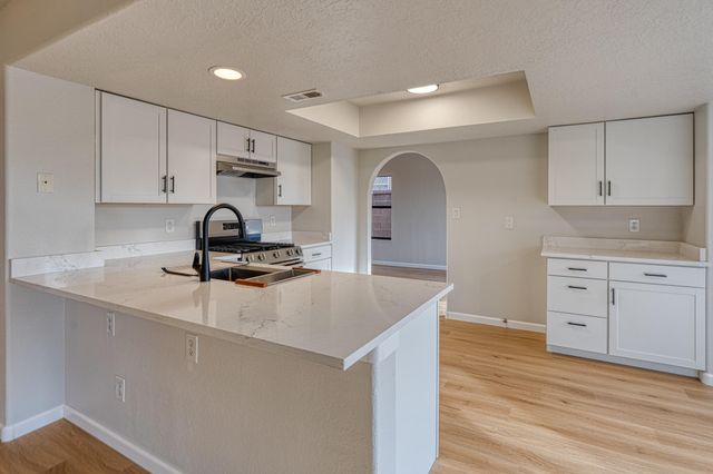 7712 William Moyers Avenue NE, Albuquerque, NM 87122