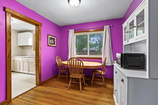 521 E 3rd Street, New Richmond, WI 54017
