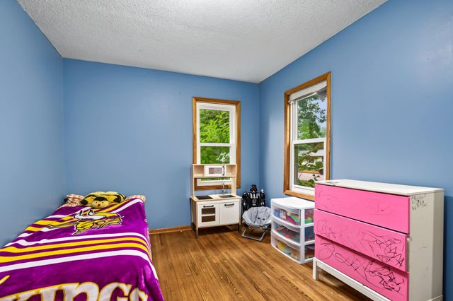 521 E 3rd Street, New Richmond, WI 54017