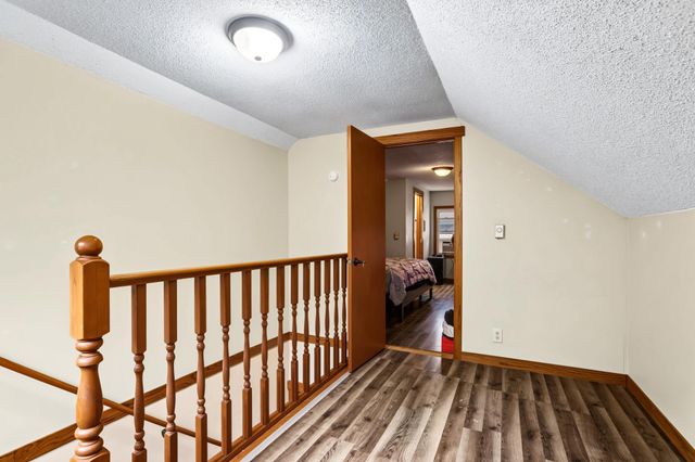 521 E 3rd Street, New Richmond, WI 54017