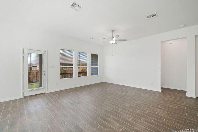 6631 Morgan Path, San Antonio, TX 78253