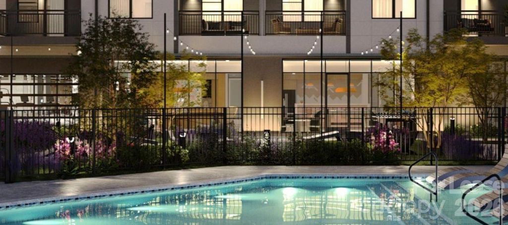 2222 N Tryon Street A8, Charlotte, NC 28206