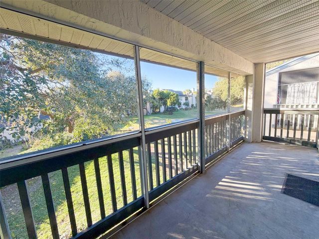 2085 ISLE ROYALE COURT SE 284, Winter Haven, FL 33880