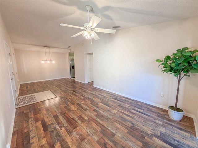 2085 ISLE ROYALE COURT SE 284, Winter Haven, FL 33880