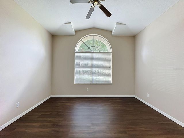 468 PINEWOOD DR, Davenport, FL 33896