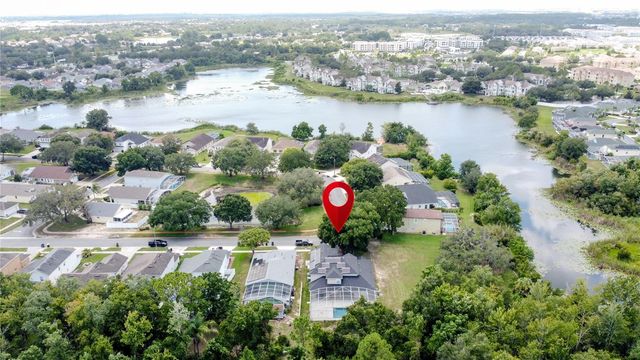 468 PINEWOOD DR, Davenport, FL 33896