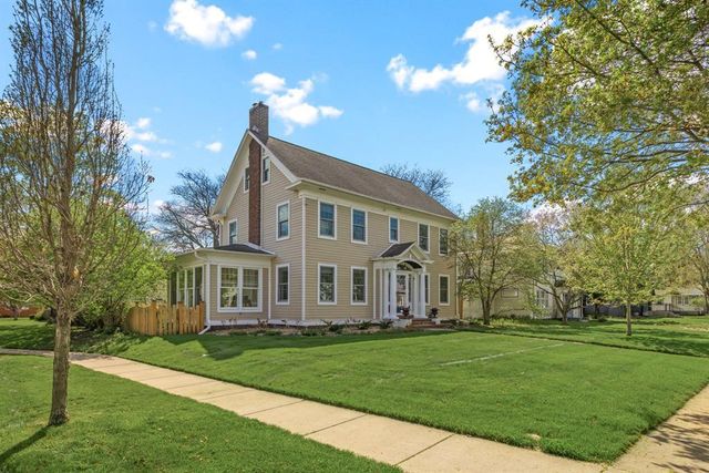 339 McKinley Avenue, Eau Claire, WI 54701