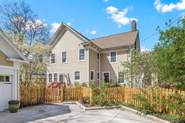 339 McKinley Avenue, Eau Claire, WI 54701