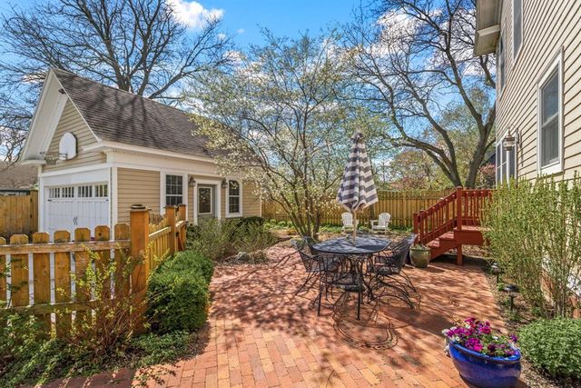 339 McKinley Avenue, Eau Claire, WI 54701