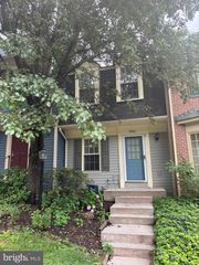 3961 CONQUEST CT, Woodbridge, VA 22192