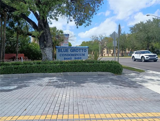 9460 Fontainebleau Blvd 533, Miami, FL 33172