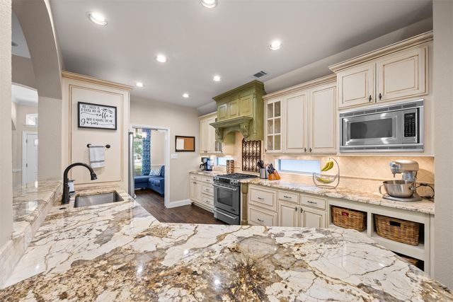 501 Outlook Cove, Flower Mound, TX 75028