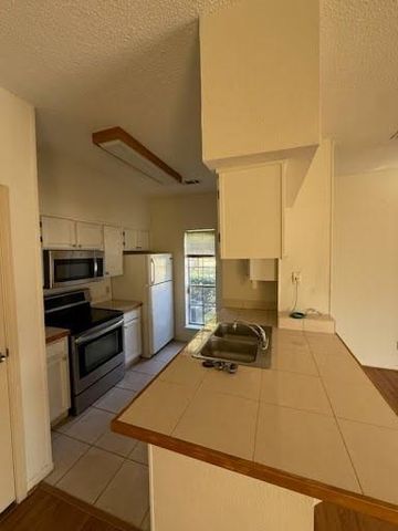 7575 Cambridge Street 1004, Houston, TX 77054