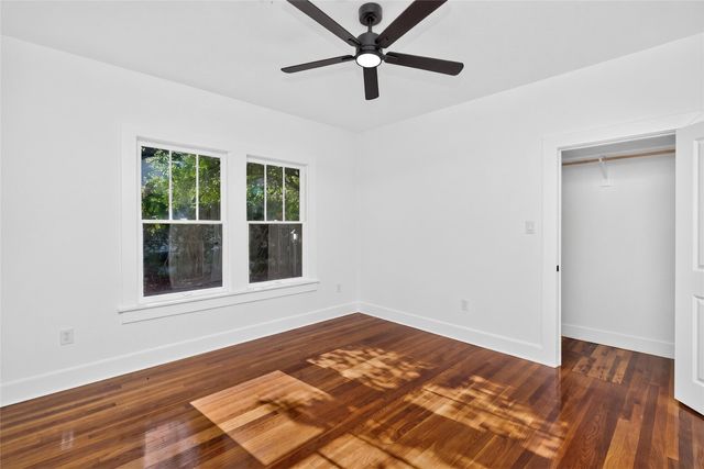 3410 Meadowbrook Drive, Fort Worth, TX 76103