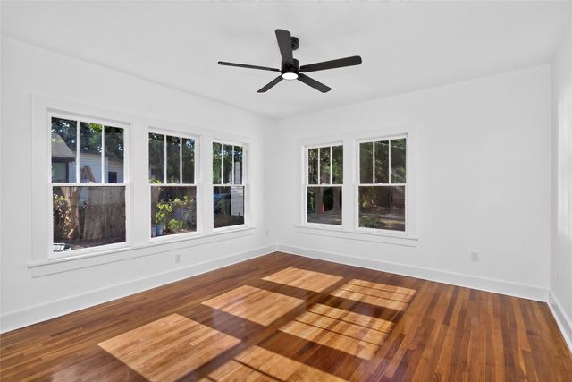 3410 Meadowbrook Drive, Fort Worth, TX 76103