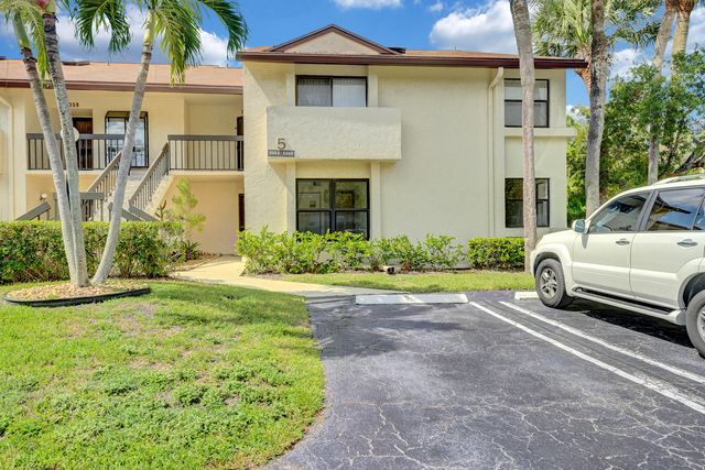 3359 Lucerne Park Drive, Greenacres, FL 33467