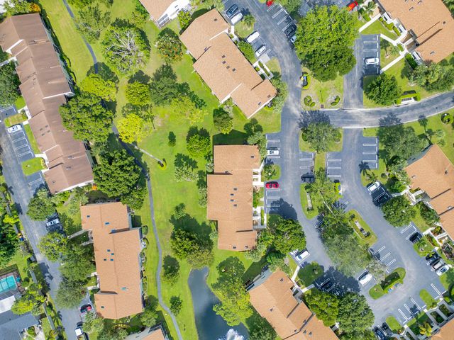 3359 Lucerne Park Drive, Greenacres, FL 33467