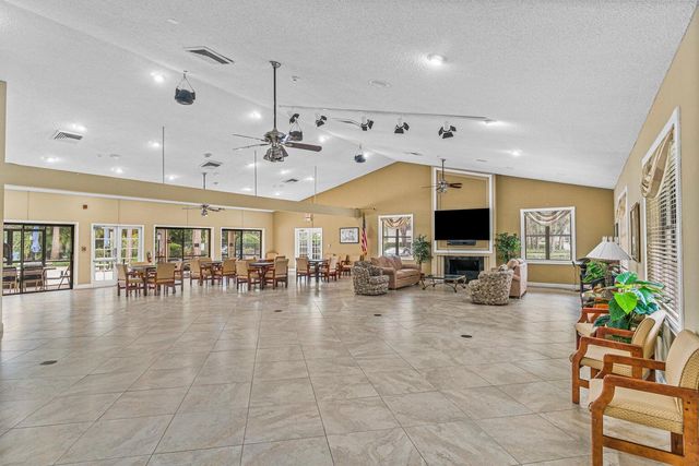 3359 Lucerne Park Drive, Greenacres, FL 33467