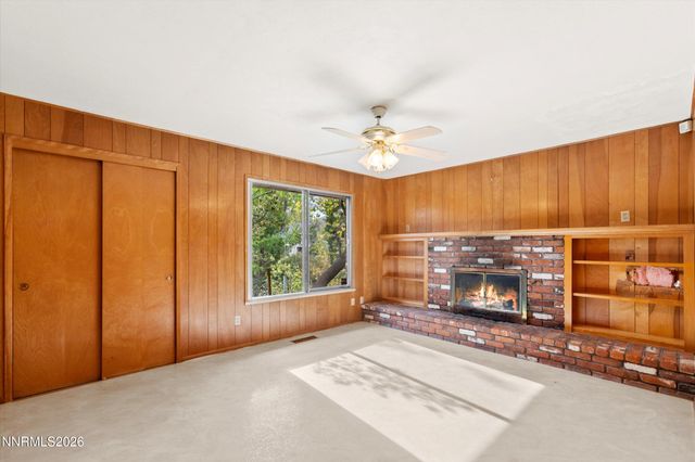 700 Hunter Place, Reno, NV 89519